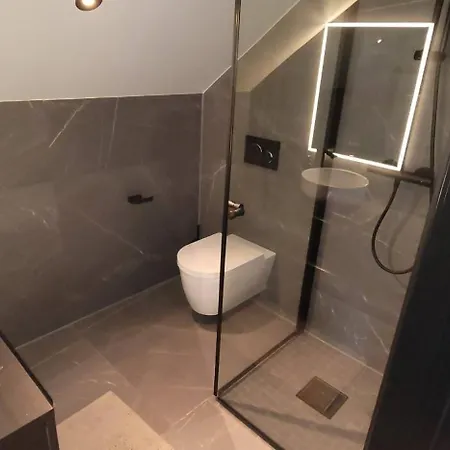 Holiday home Unique 3-storey House In Luxury Living In The Heart Of The Village *