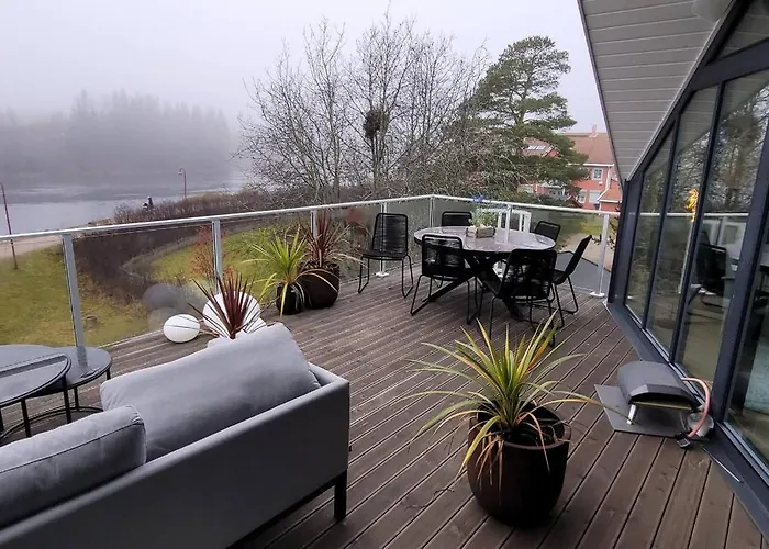 Unique 3-storey House In Luxury Living In The Heart Of The Village