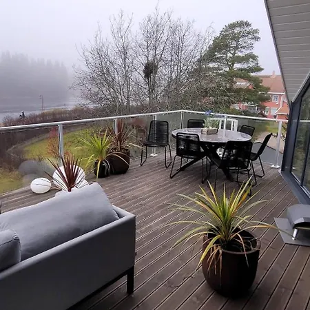 Unique 3-storey House In Luxury Living In The Heart Of The Village